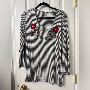 Kate Park XL embroidered top